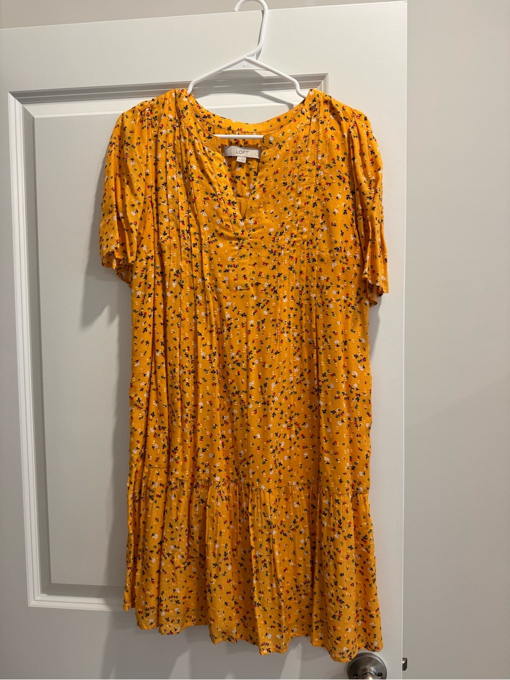 Loft Dress - Picture 2 of 3